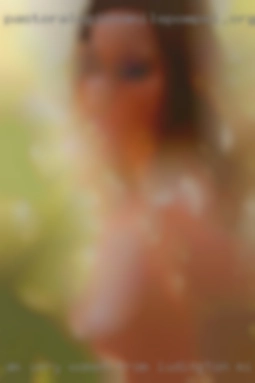 Am very clean, d/d free, and women from Ludington, MI discreet.