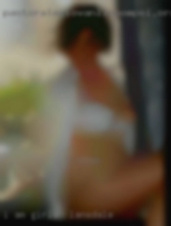 I am a BBW women girls in Lansdale with  several rolls.